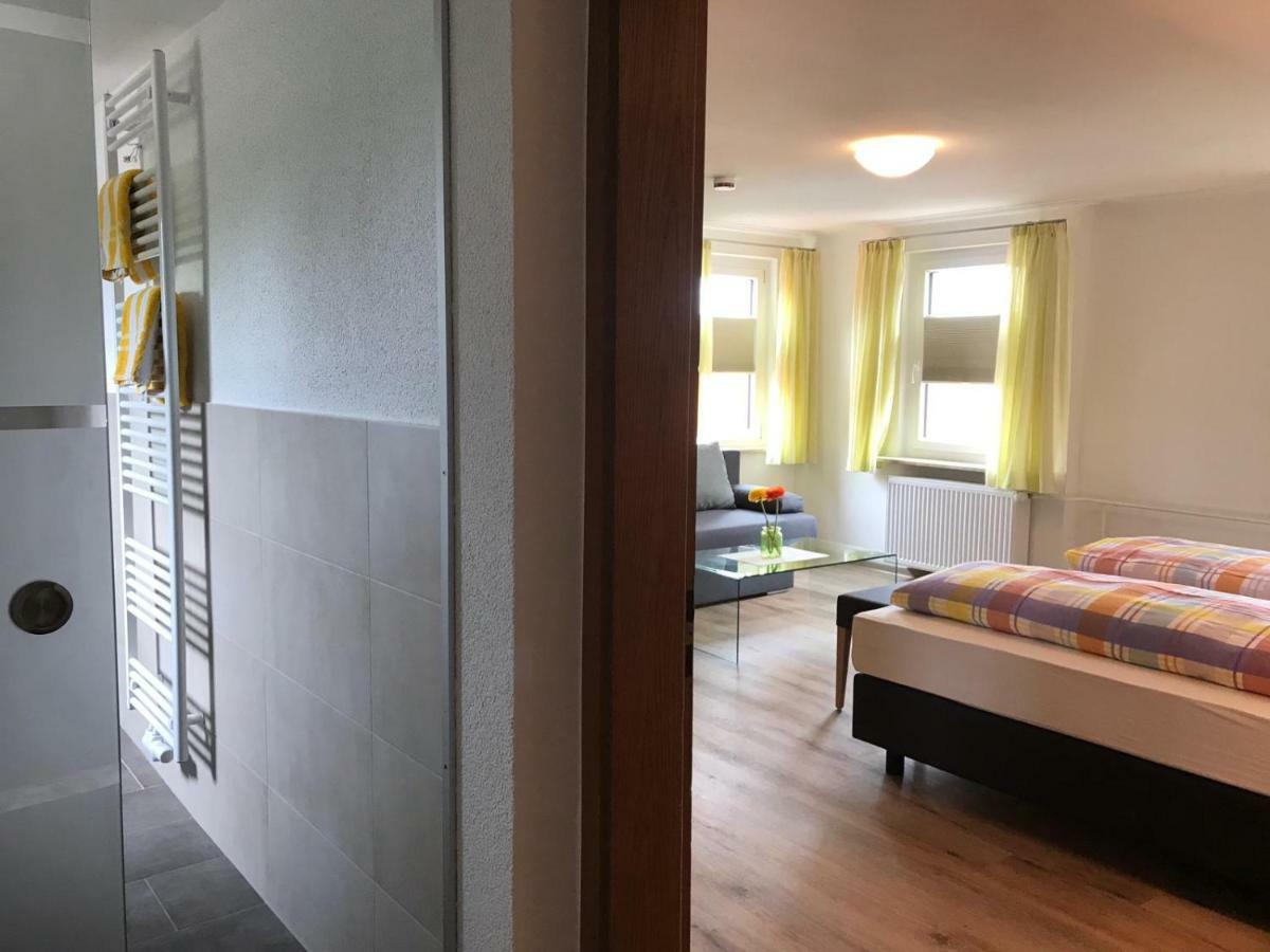 Gasthof Roessle Ochsenwang Bissingen an der Teck Εξωτερικό φωτογραφία